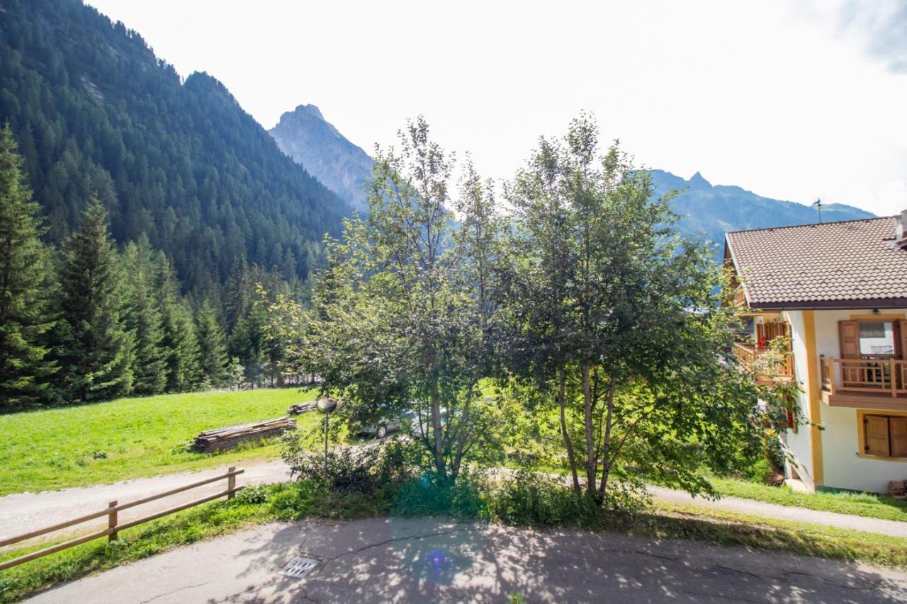 A Un Passo Dagli Impianti - Penia Di Canazei Exterior foto