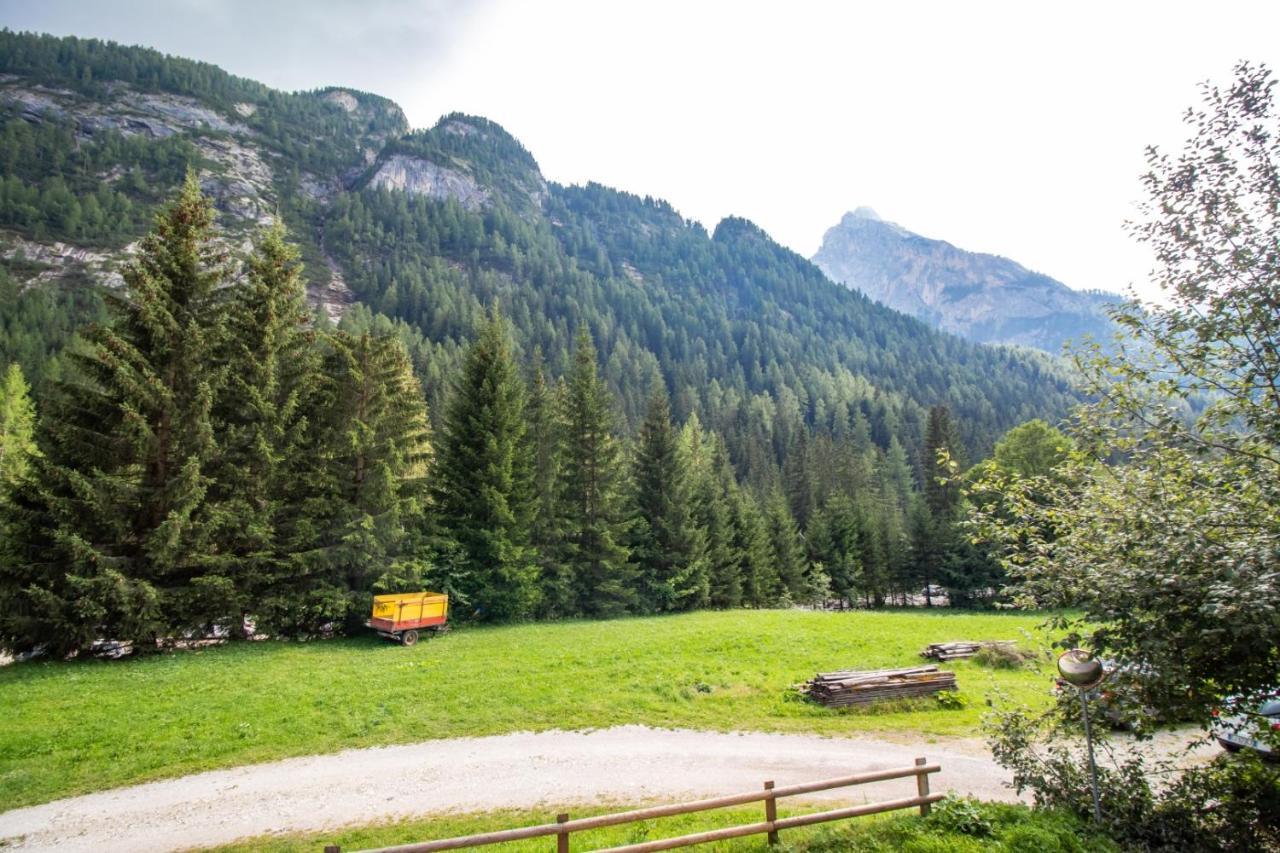 A Un Passo Dagli Impianti - Penia Di Canazei Exterior foto